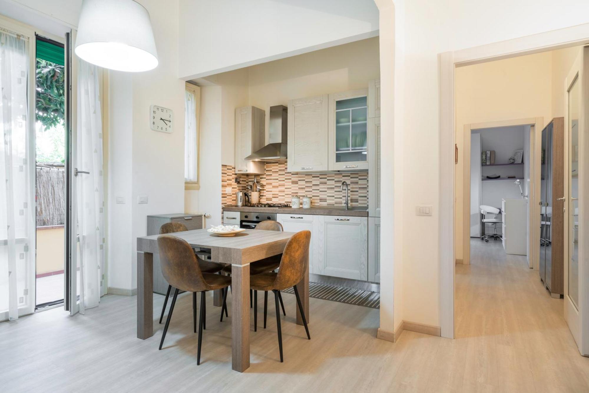 Appartamento Incantevole Con Patio Florenţa Exterior foto